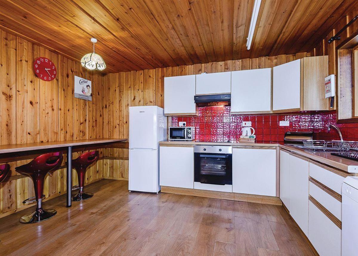 Penllwyn Lodges Монтгомері Екстер'єр фото