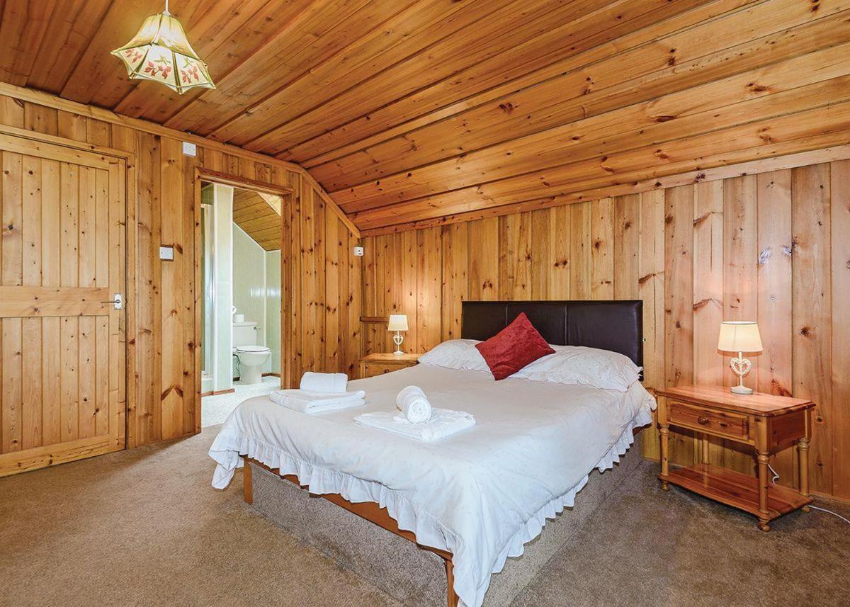 Penllwyn Lodges Монтгомері Екстер'єр фото